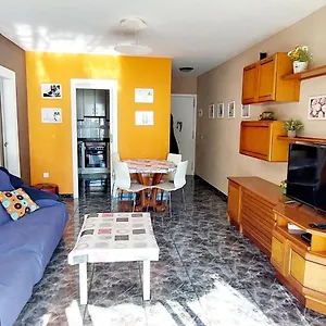 1 Línea De Playa + Parking! Apartamento